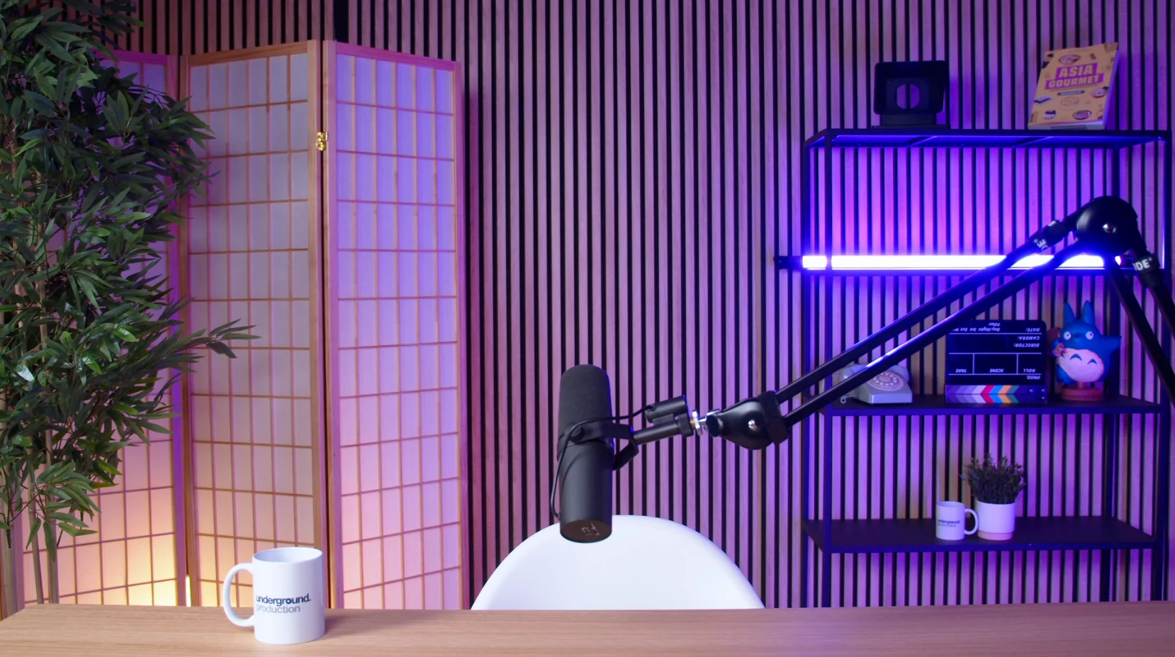 Desk